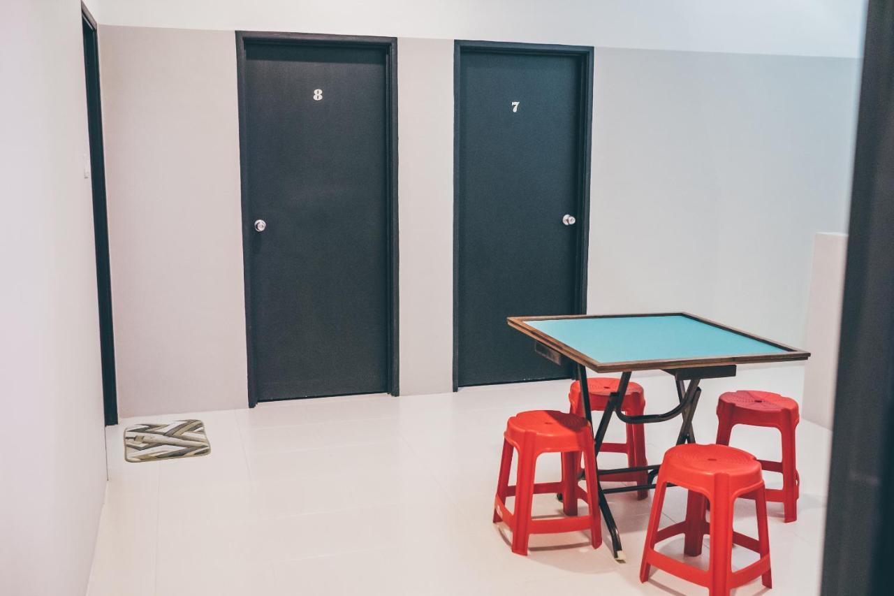 J Residence Banting  Bagian luar foto
