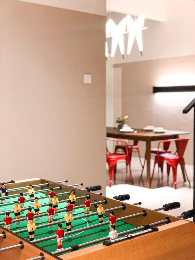 J Residence Banting  Bagian luar foto